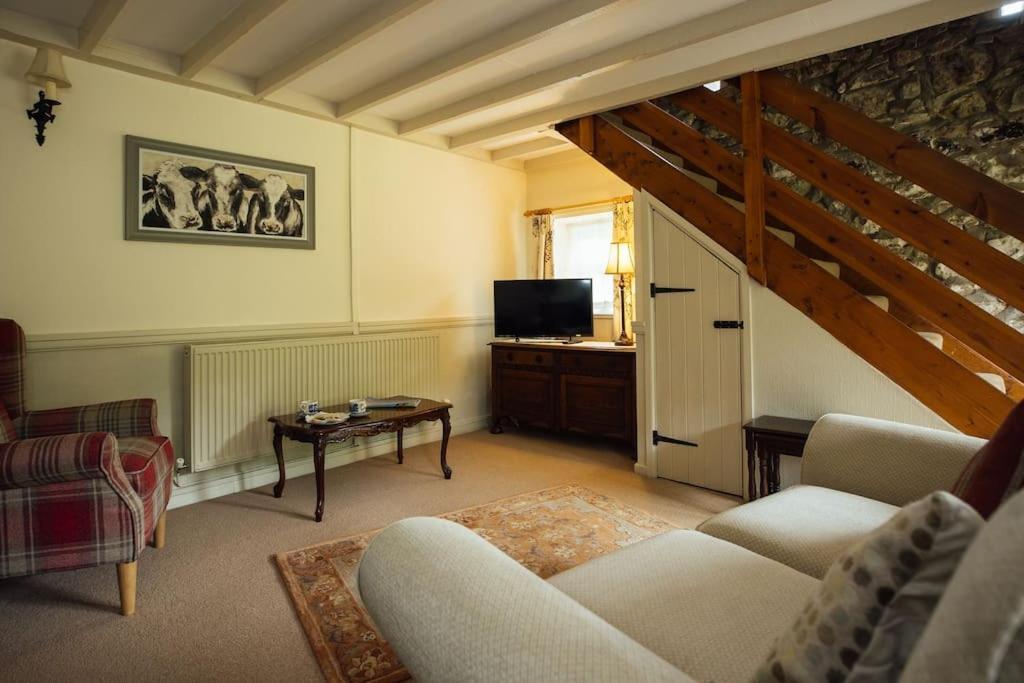 Dairy Cottage At Scolton Cottages - Indoor Pool Haverfordwest Ngoại thất bức ảnh